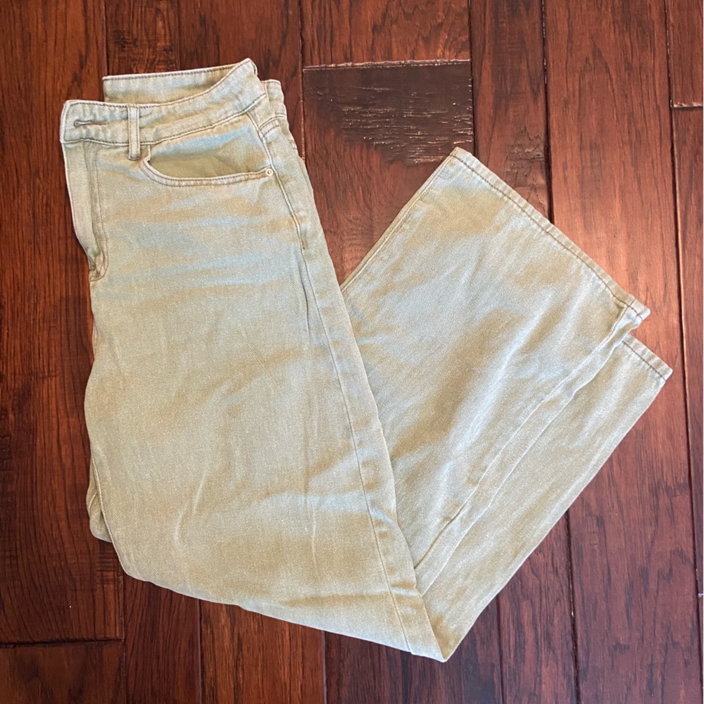 Green jeans
